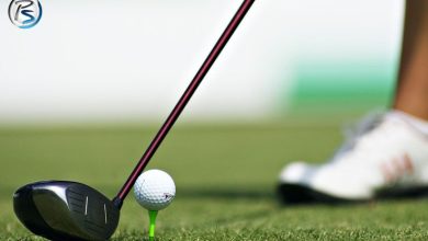 A digital interface showing golf tournament odds and a beginner betting slip.